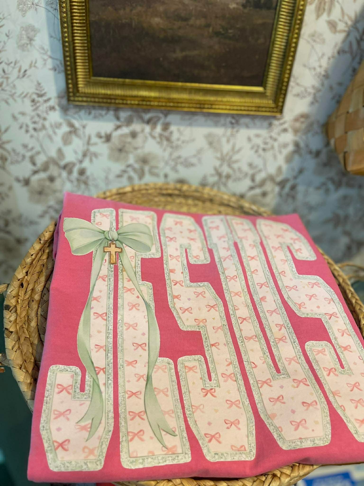 Pink Bow JESUS Plus T-Shirt